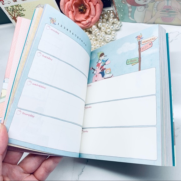 BERRY DIARY JOURNAL WEEKLY / MONTHLY FROM KOREA - Picture 9 of 16